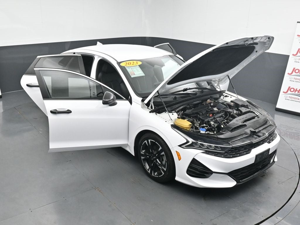 2023 Kia K5 GT-Line