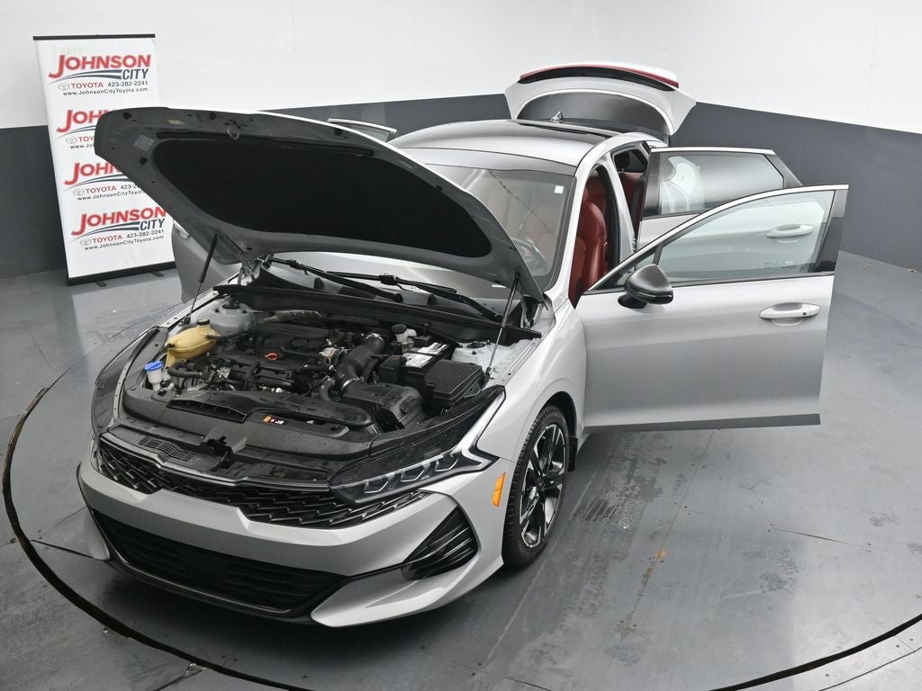 2023 Kia K5 GT-Line