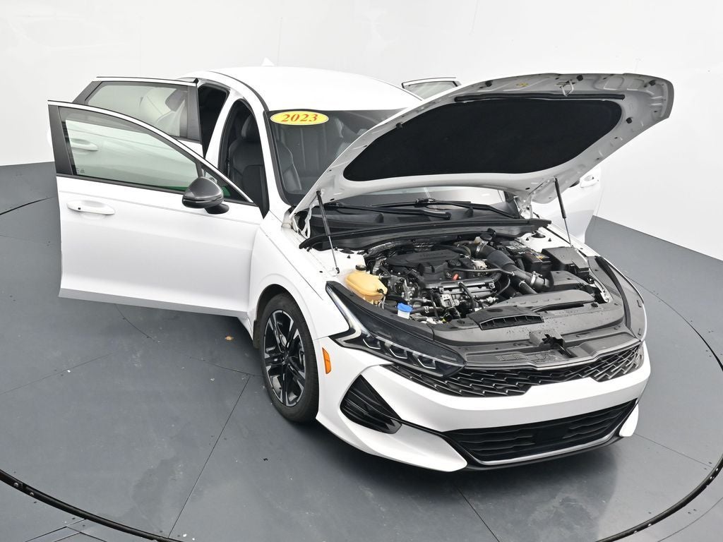 2023 Kia K5 GT-Line