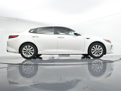 2018 Kia Optima S