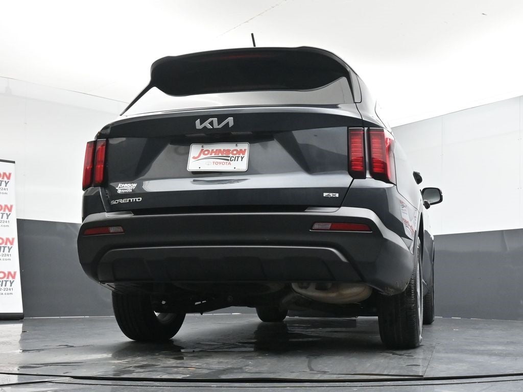 2023 Kia Sorento LX