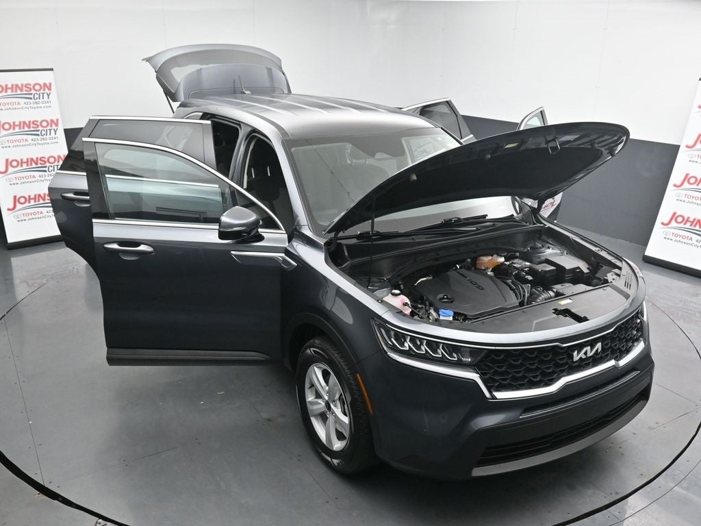 2023 Kia Sorento LX