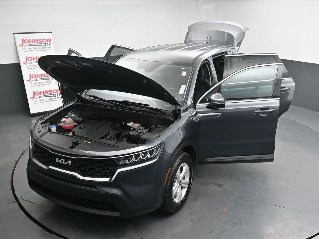 2023 Kia Sorento LX