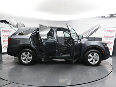 2023 Kia Sorento LX
