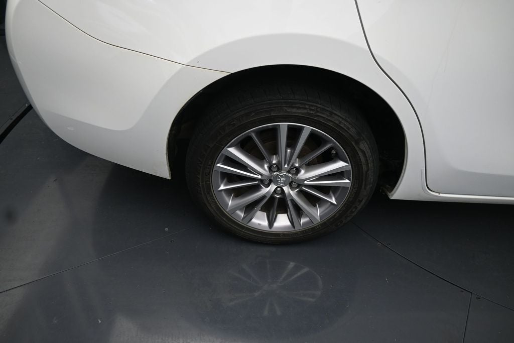 2014 Toyota Corolla LE Plus