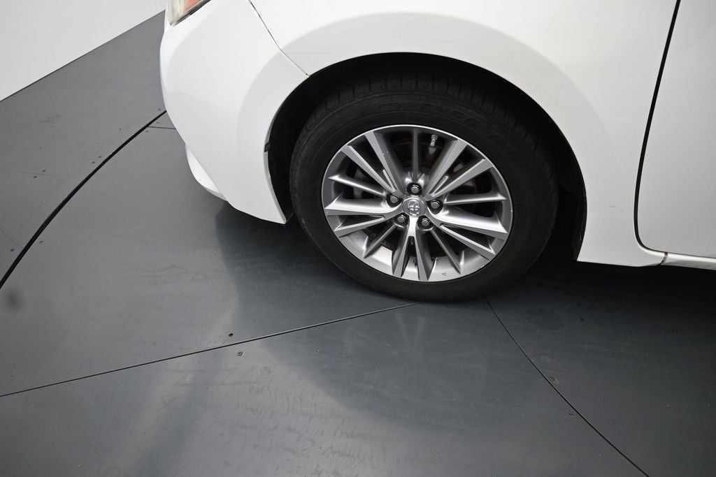 2014 Toyota Corolla LE Plus