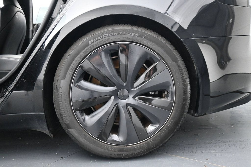 2022 Tesla Model S Base