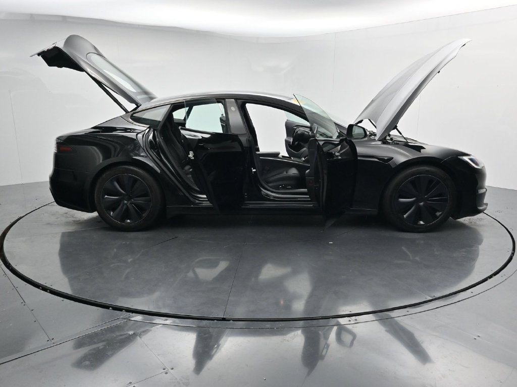 2022 Tesla Model S Base