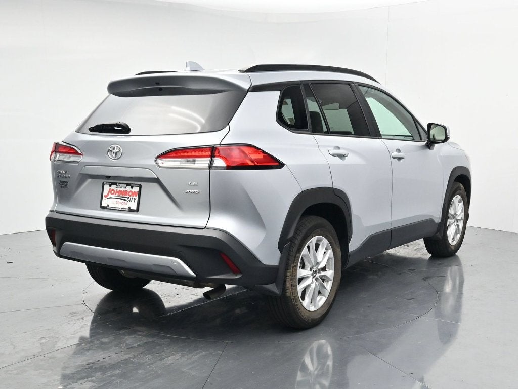 2024 Toyota Corolla Cross LE