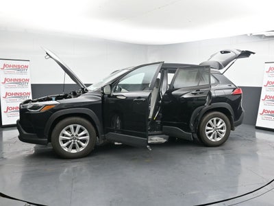 2024 Toyota Corolla Cross LE