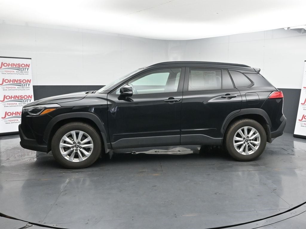 2024 Toyota Corolla Cross LE