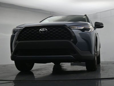 2025 Toyota Corolla Cross LE