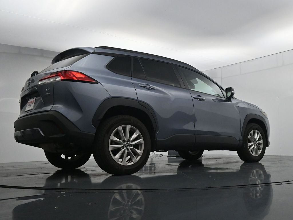 2025 Toyota Corolla Cross LE