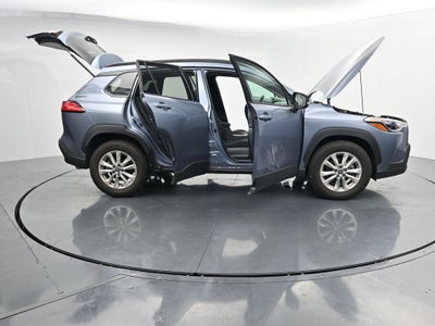 2025 Toyota Corolla Cross LE