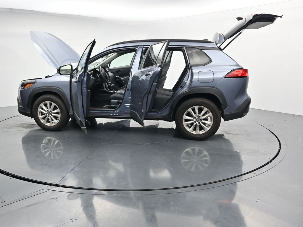 2025 Toyota Corolla Cross LE