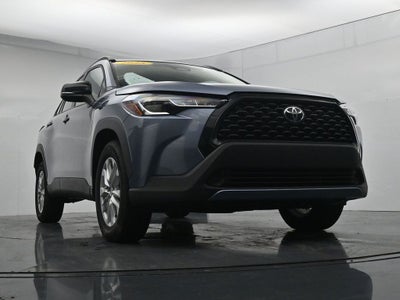 2025 Toyota Corolla Cross LE