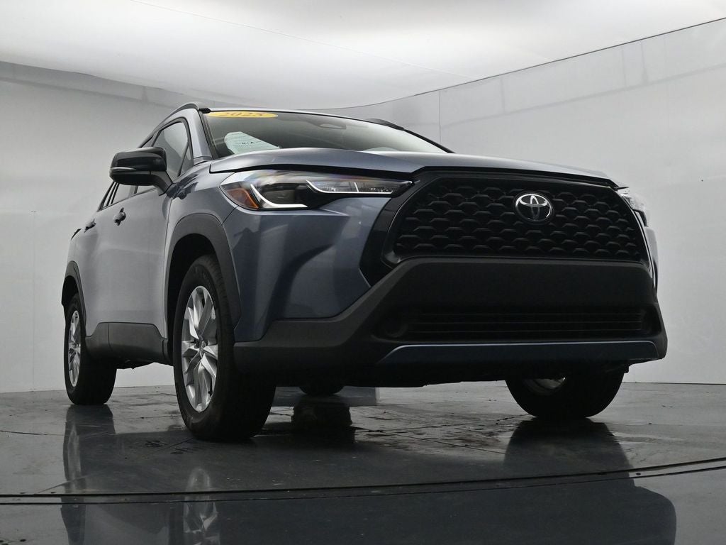2025 Toyota Corolla Cross LE