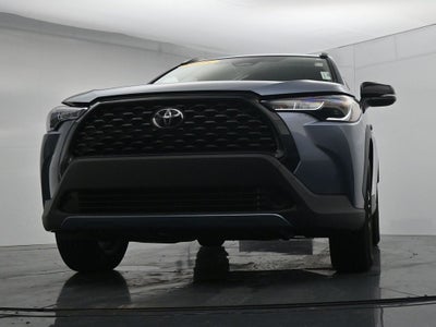 2025 Toyota Corolla Cross LE