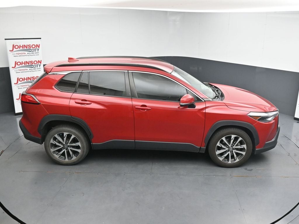 2022 Toyota Corolla Cross XLE