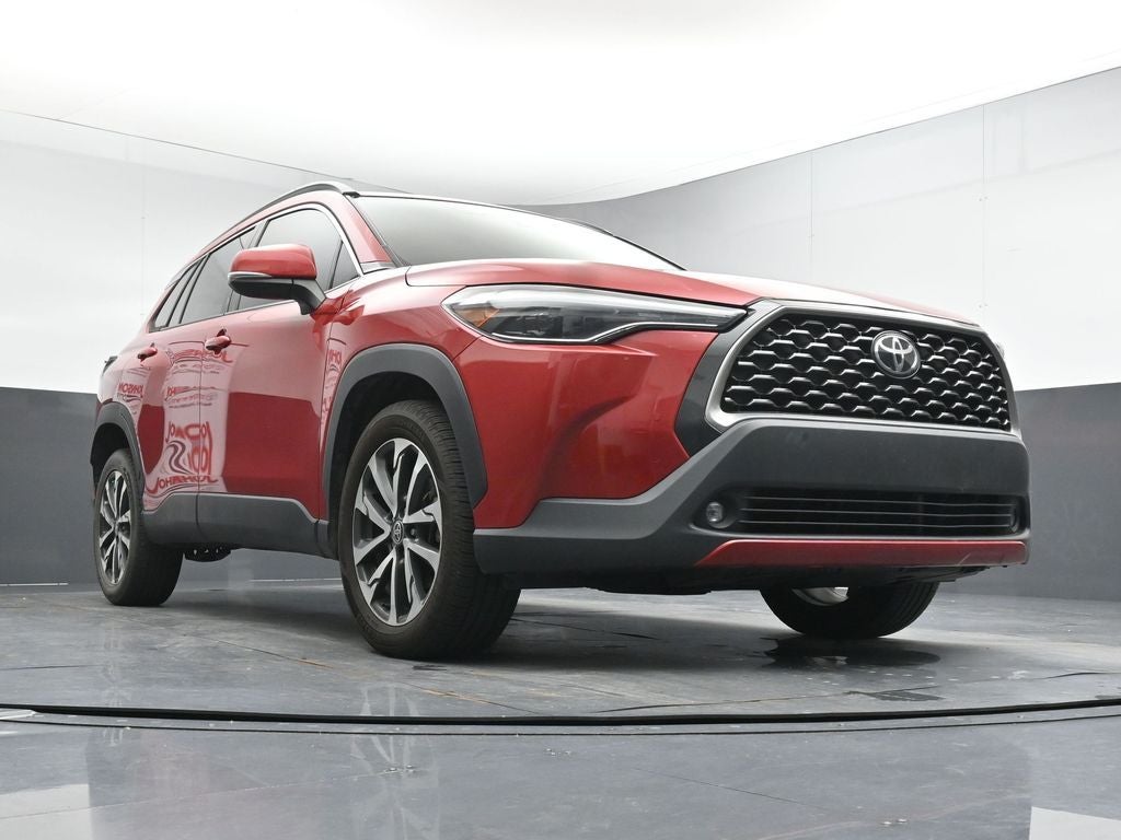 2022 Toyota Corolla Cross XLE