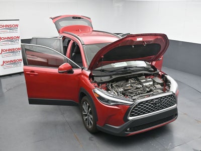 2022 Toyota Corolla Cross XLE