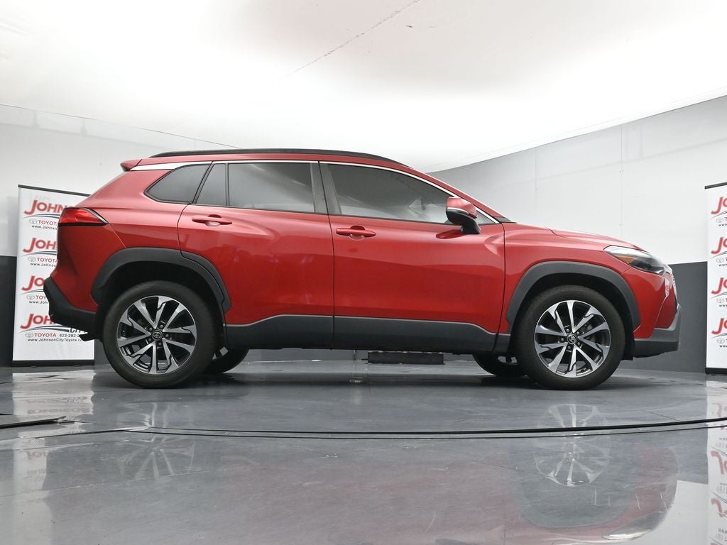 2022 Toyota Corolla Cross XLE