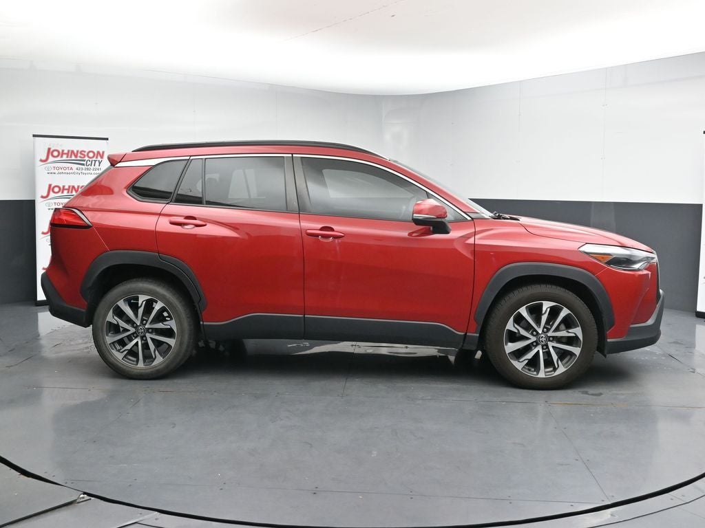 2022 Toyota Corolla Cross XLE