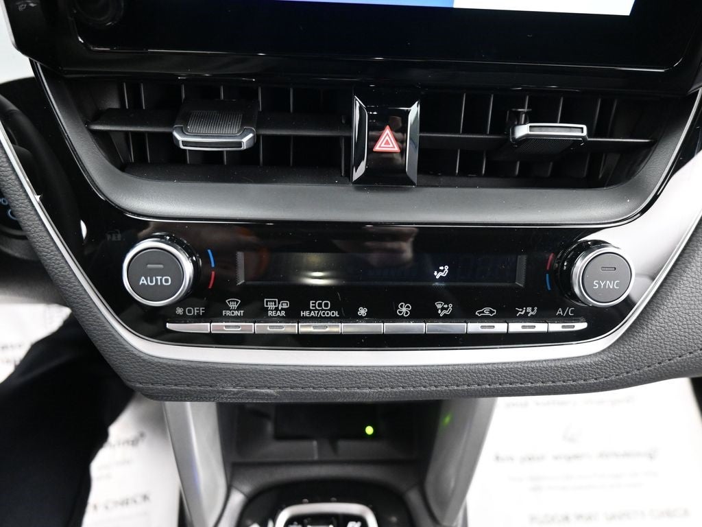 2024 Toyota Corolla Cross Hybrid XSE