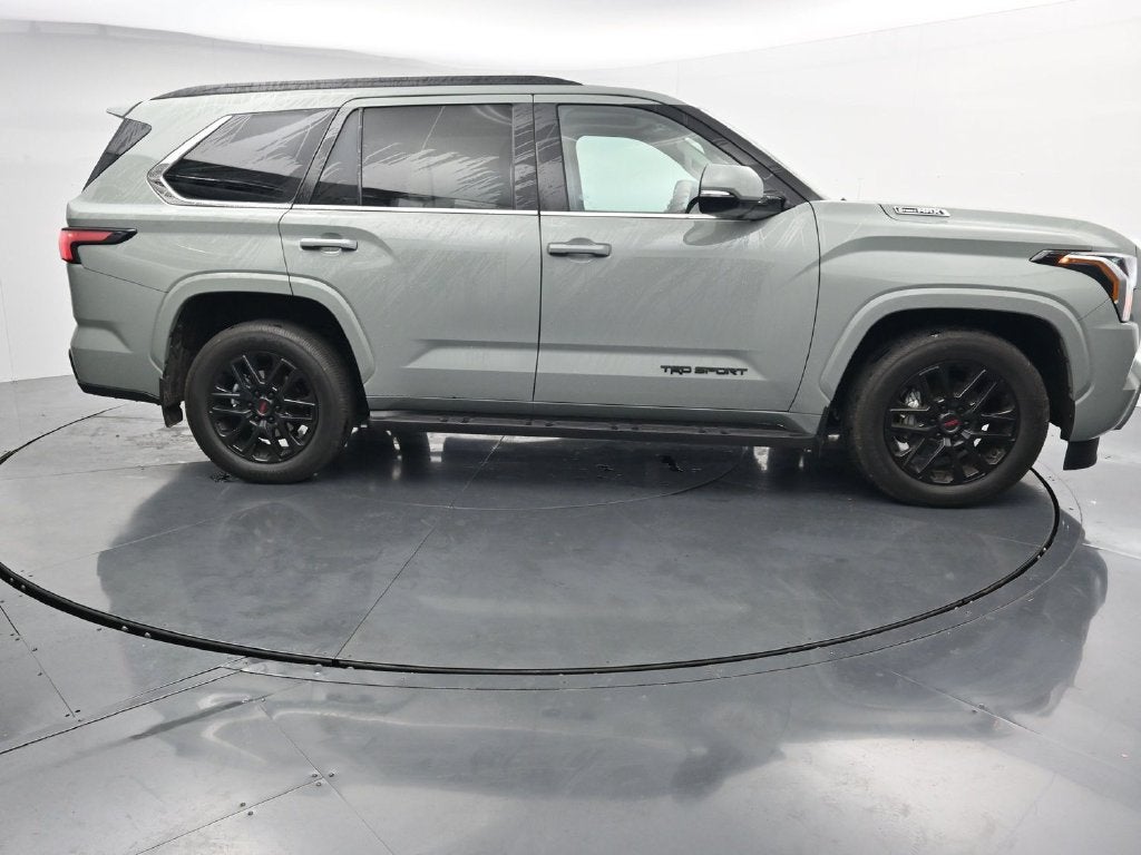 2024 Toyota Sequoia SR5
