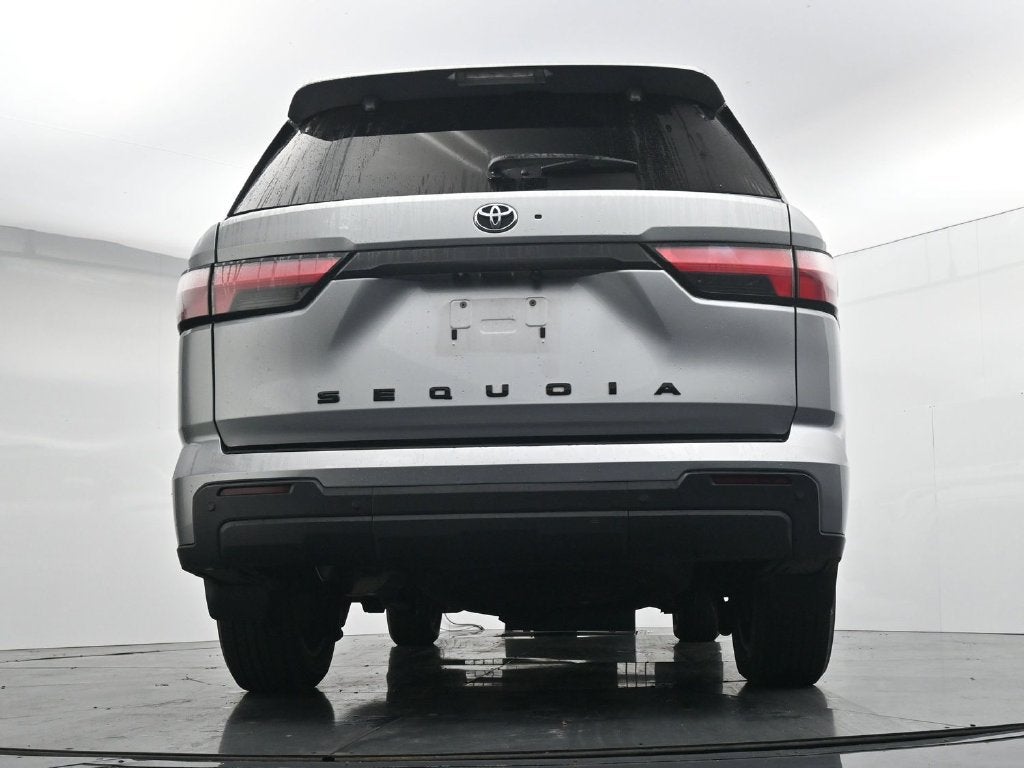 2024 Toyota Sequoia SR5