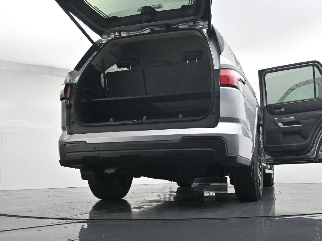 2024 Toyota Sequoia SR5