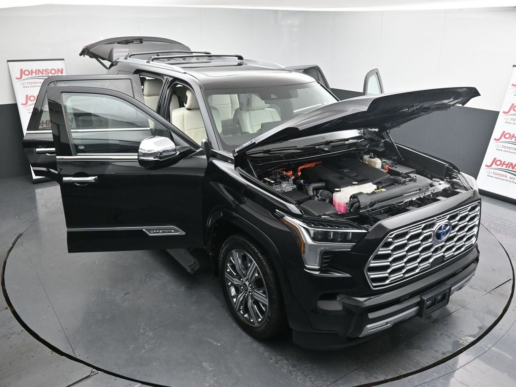 2023 Toyota Sequoia Capstone
