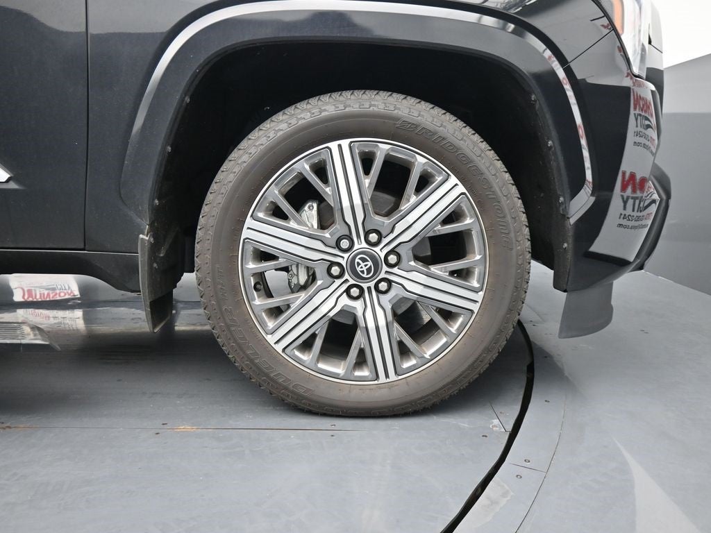 2025 Toyota Sequoia Capstone