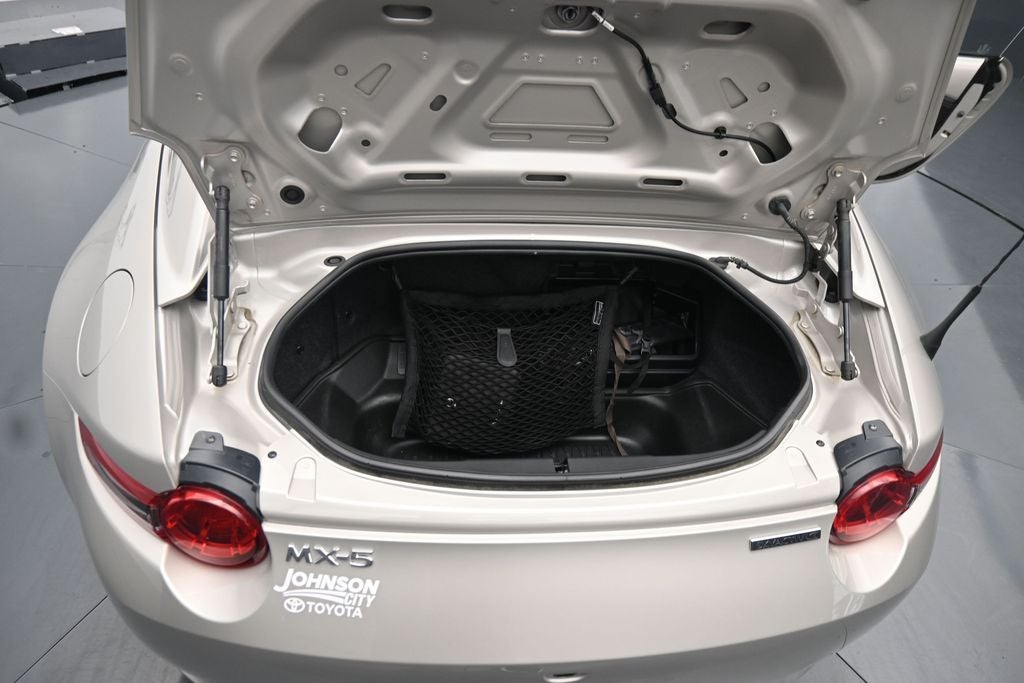 2022 Mazda Mazda MX-5 Miata RF Grand Touring