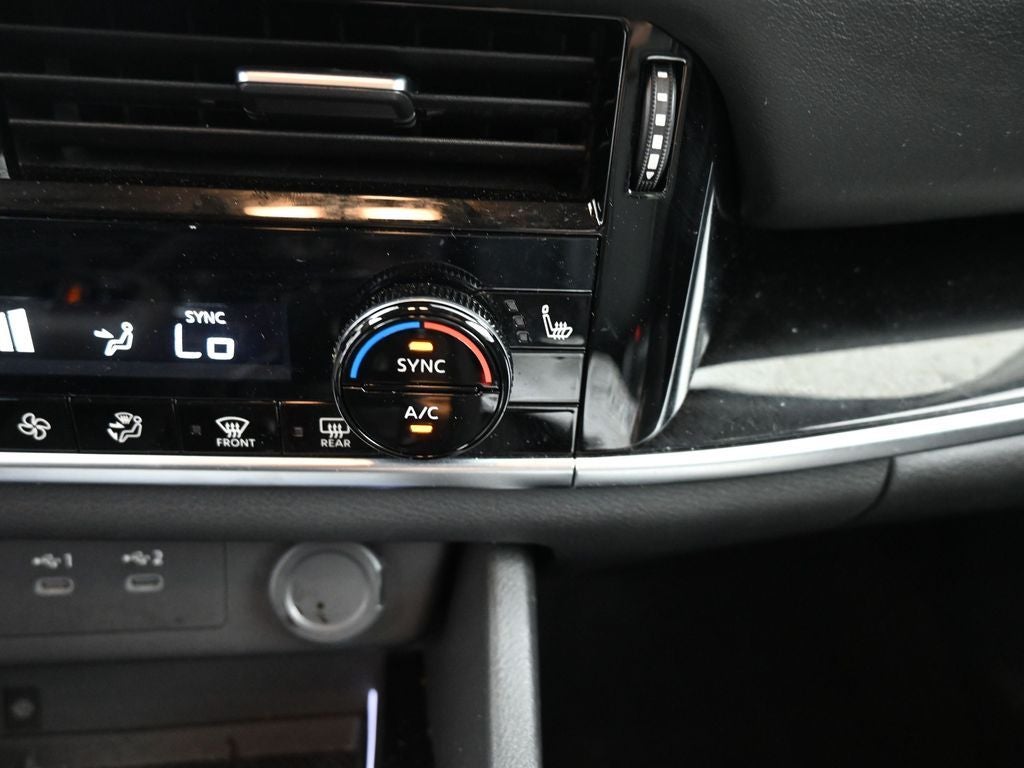 2024 Nissan Rogue SL