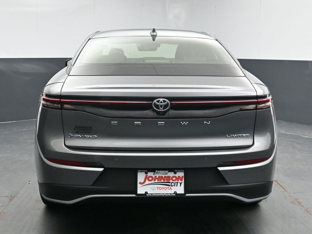 2024 Toyota Crown Limited