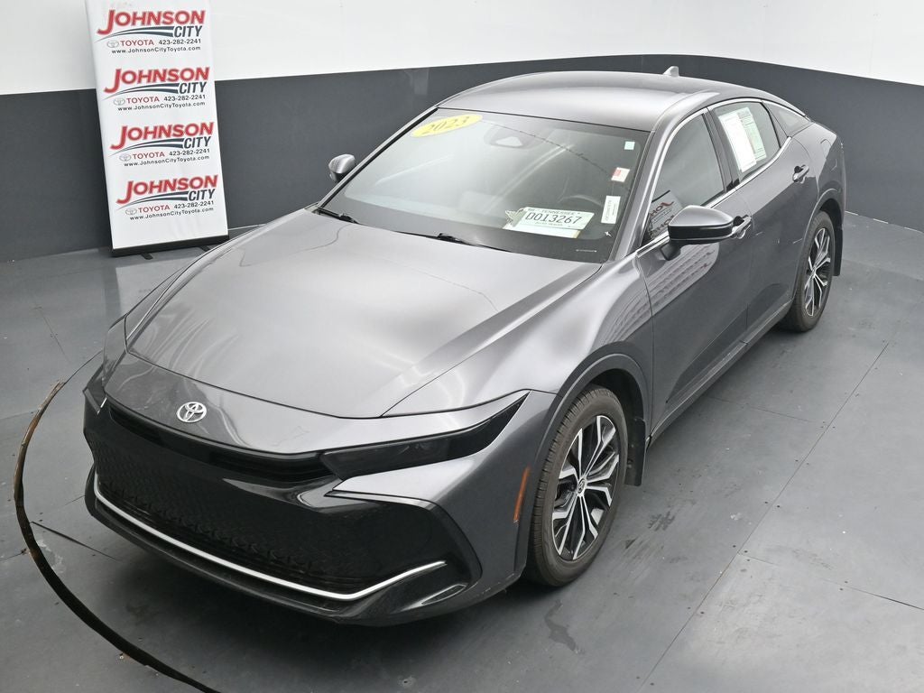 2023 Toyota Crown XLE