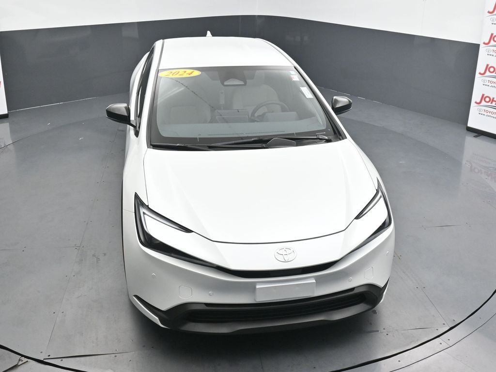 2024 Toyota Prius LE