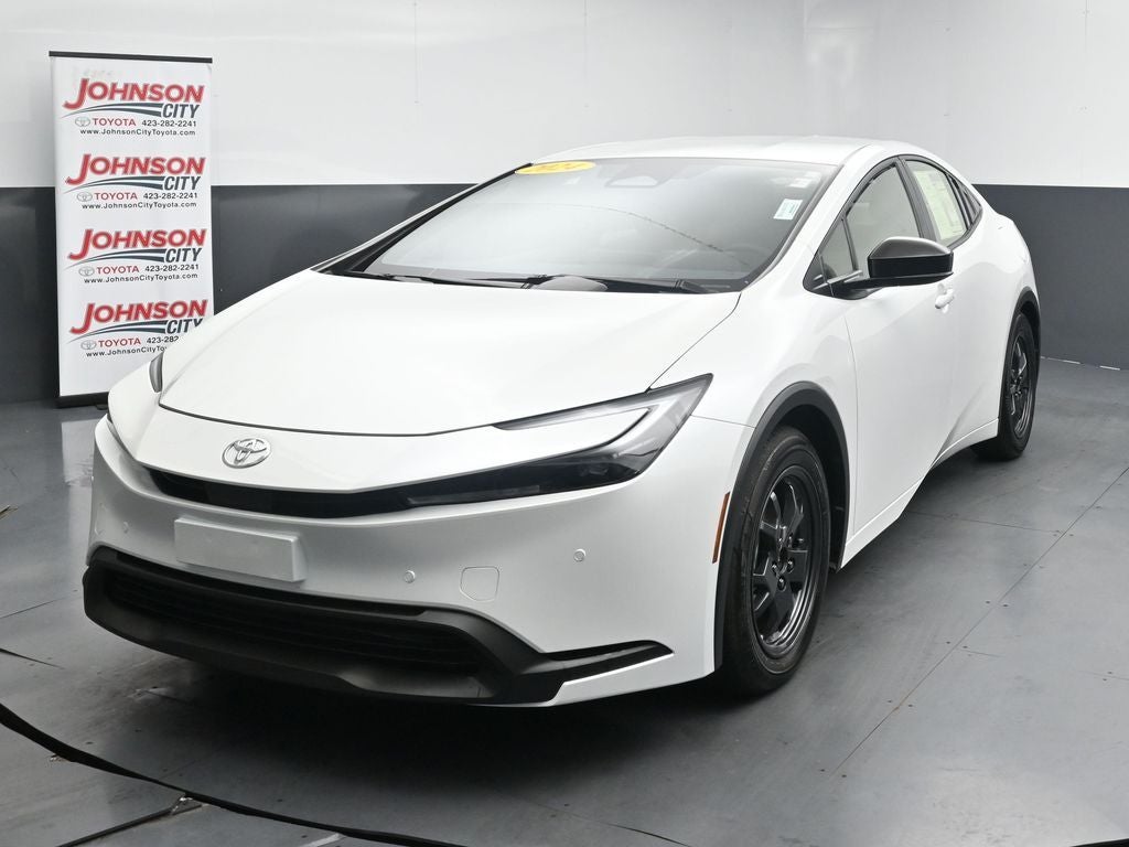 2024 Toyota Prius LE