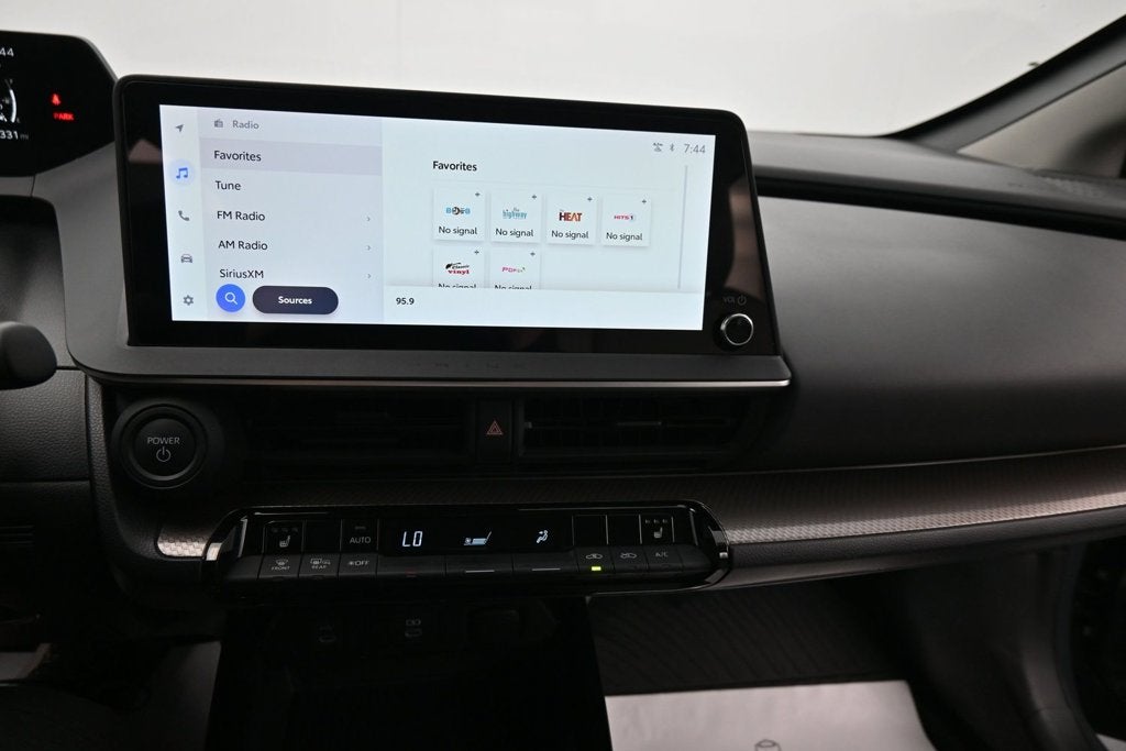 2024 Toyota Prius XLE