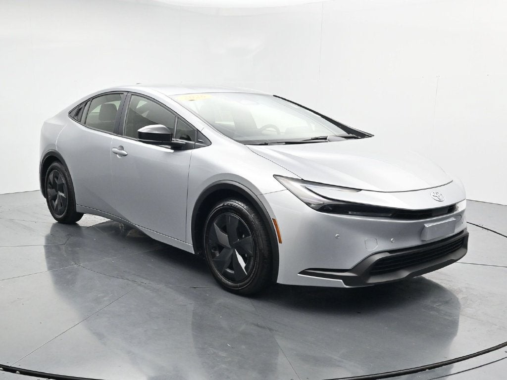 2026 Toyota Prius LE
