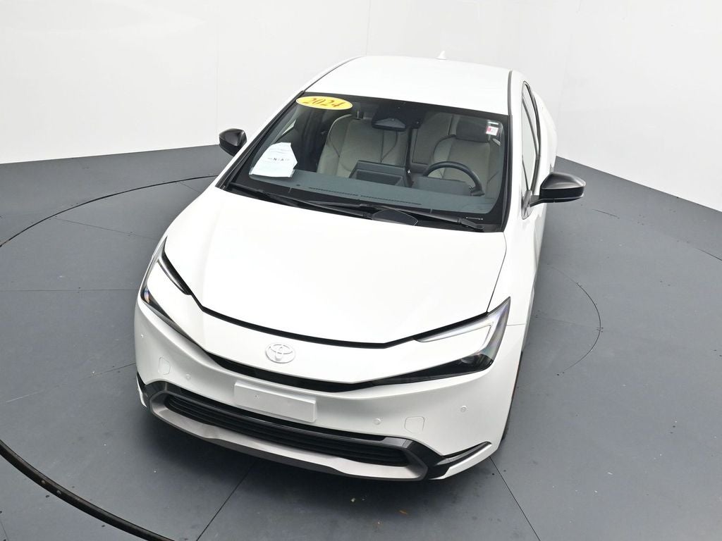 2024 Toyota Prius XLE
