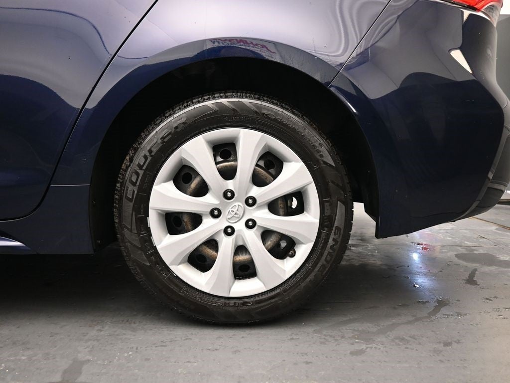 2022 Toyota Corolla LE WITH LEATHER!