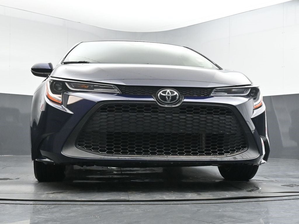 2022 Toyota Corolla LE WITH LEATHER!