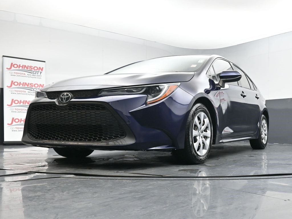 2022 Toyota Corolla LE WITH LEATHER!