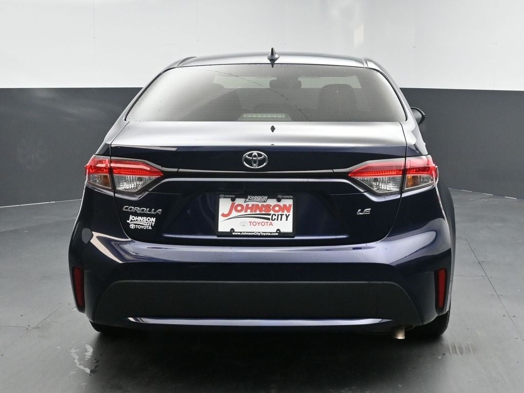 2022 Toyota Corolla LE WITH LEATHER!