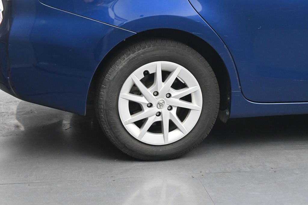 2012 Toyota Prius v Three