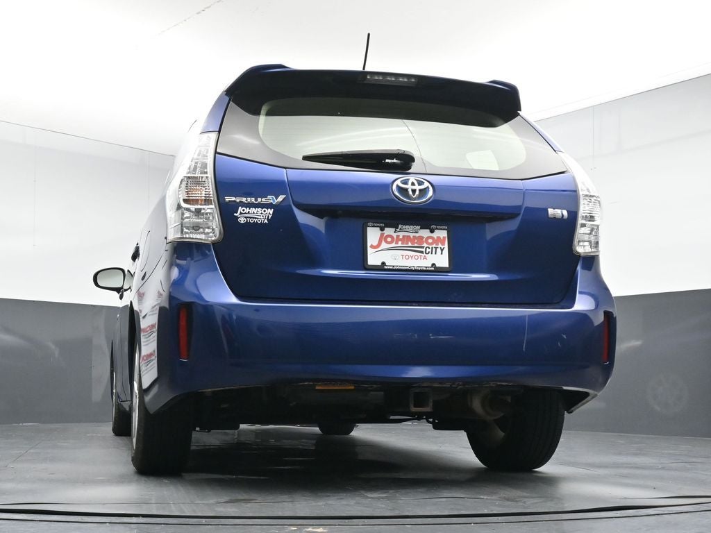 2012 Toyota Prius v Three