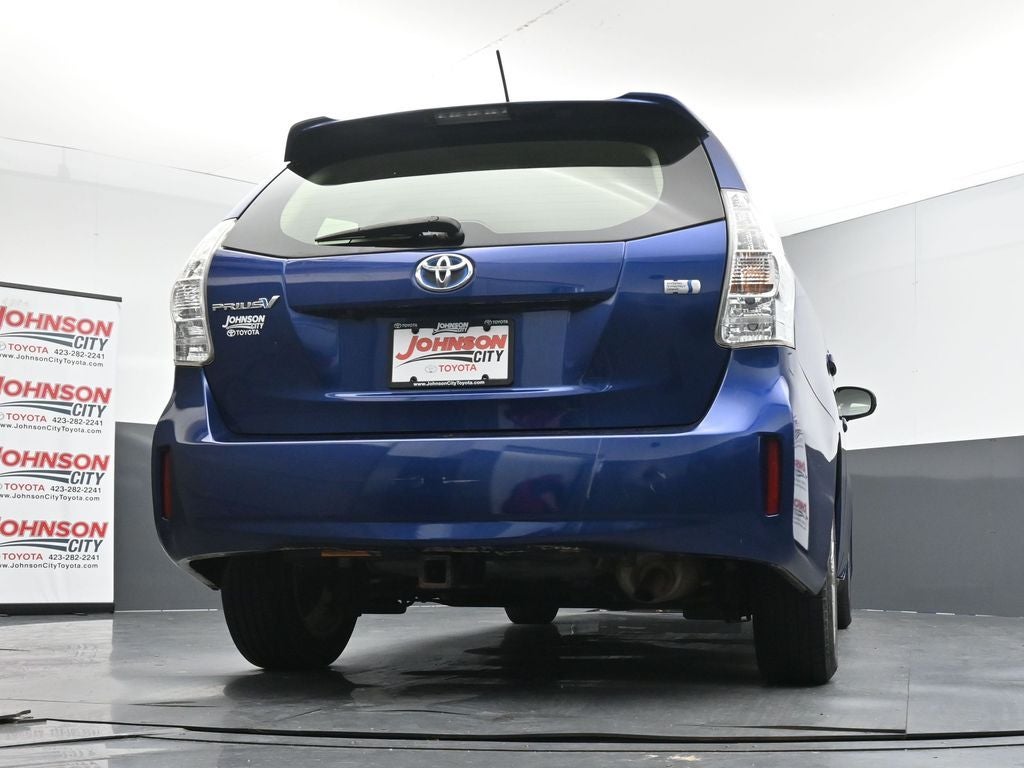 2012 Toyota Prius v Three
