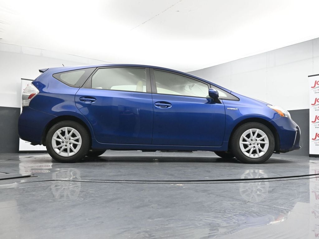 2012 Toyota Prius v Three